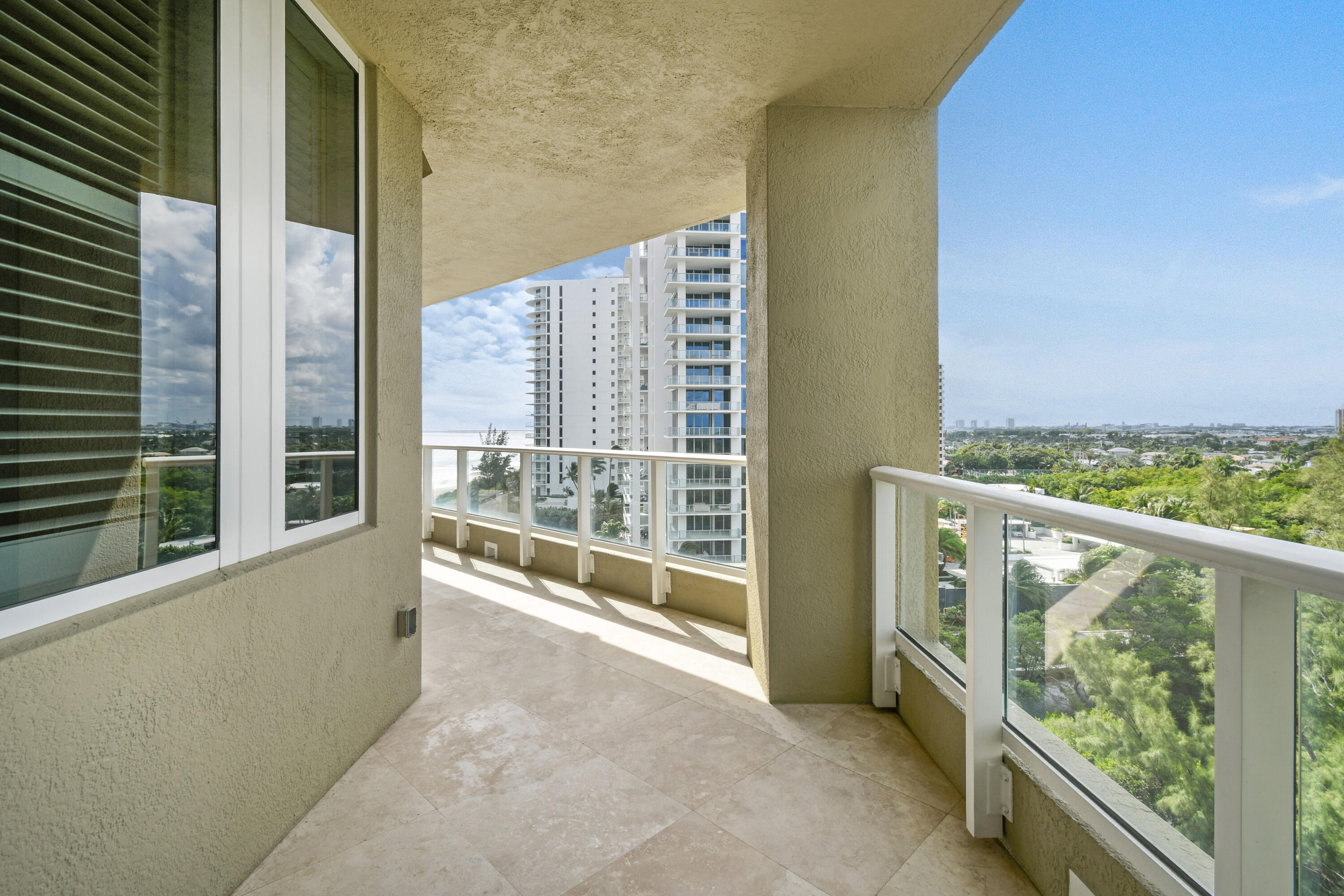 5050 N Ocean Drive 703