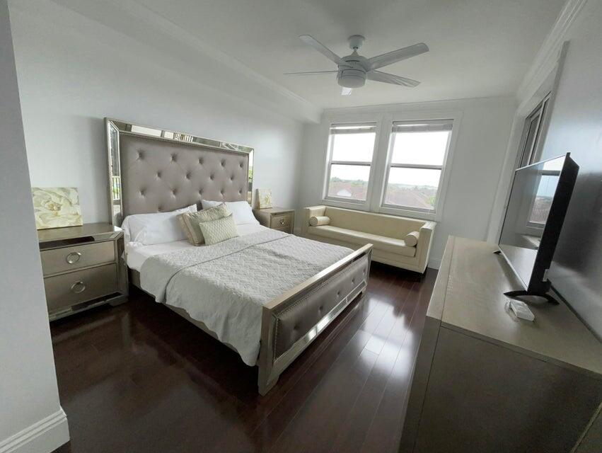 1660 Renaissance Commons Boulevard 2619