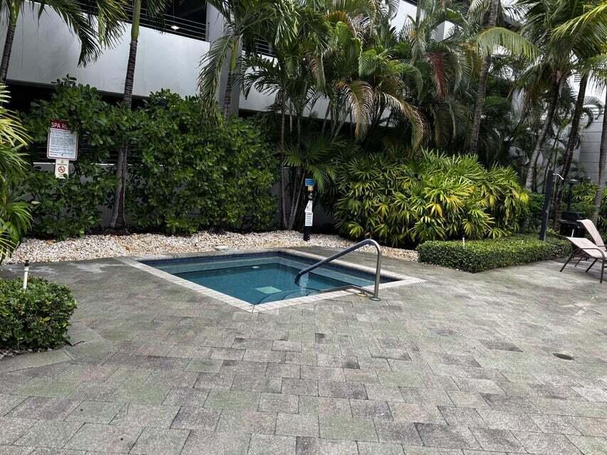 1660 Renaissance Commons Boulevard 2619