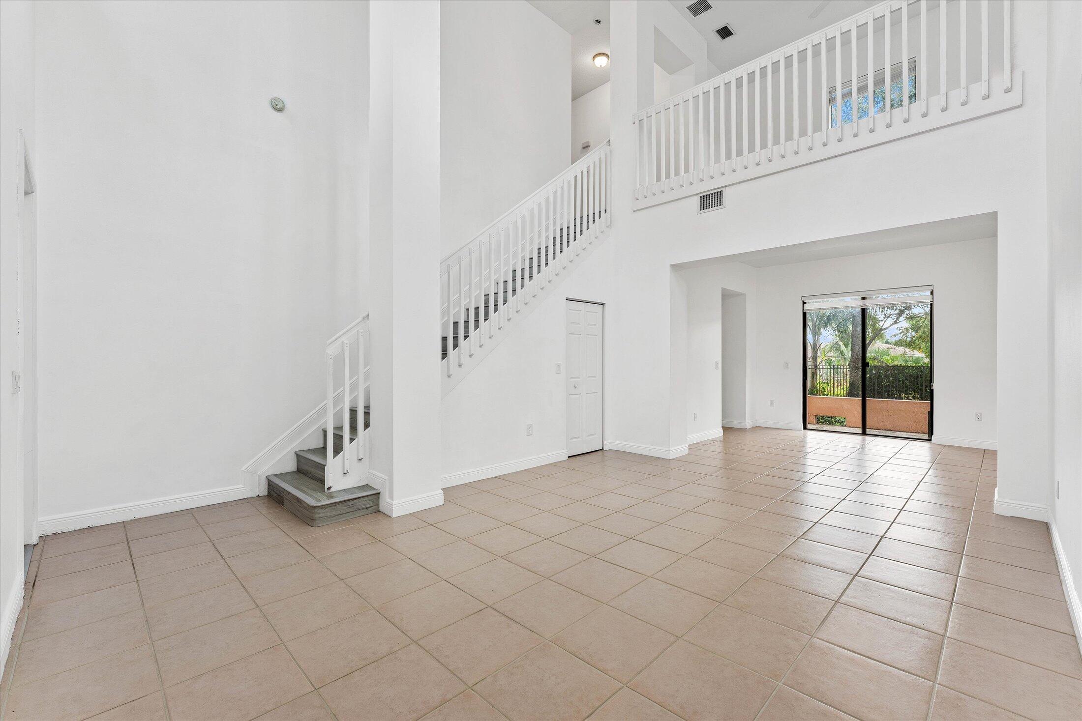 2426 Venetian Way