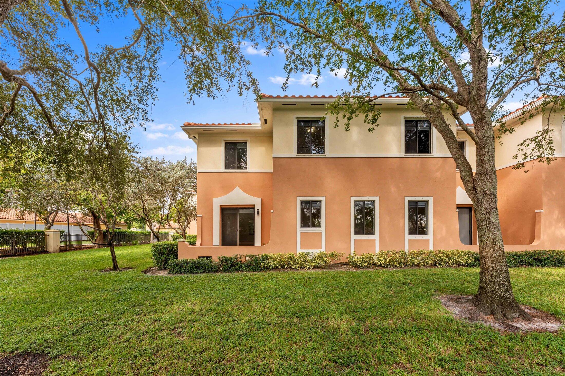 2426 Venetian Way
