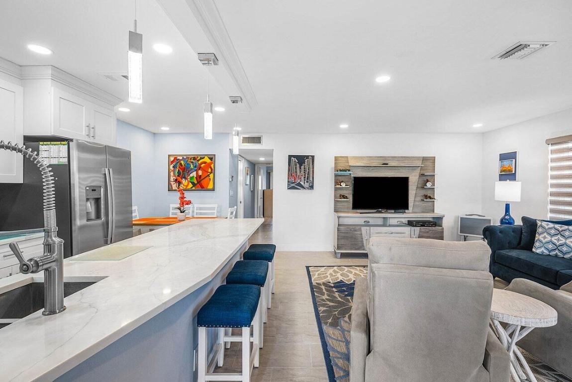 437 High Point Boulevard D