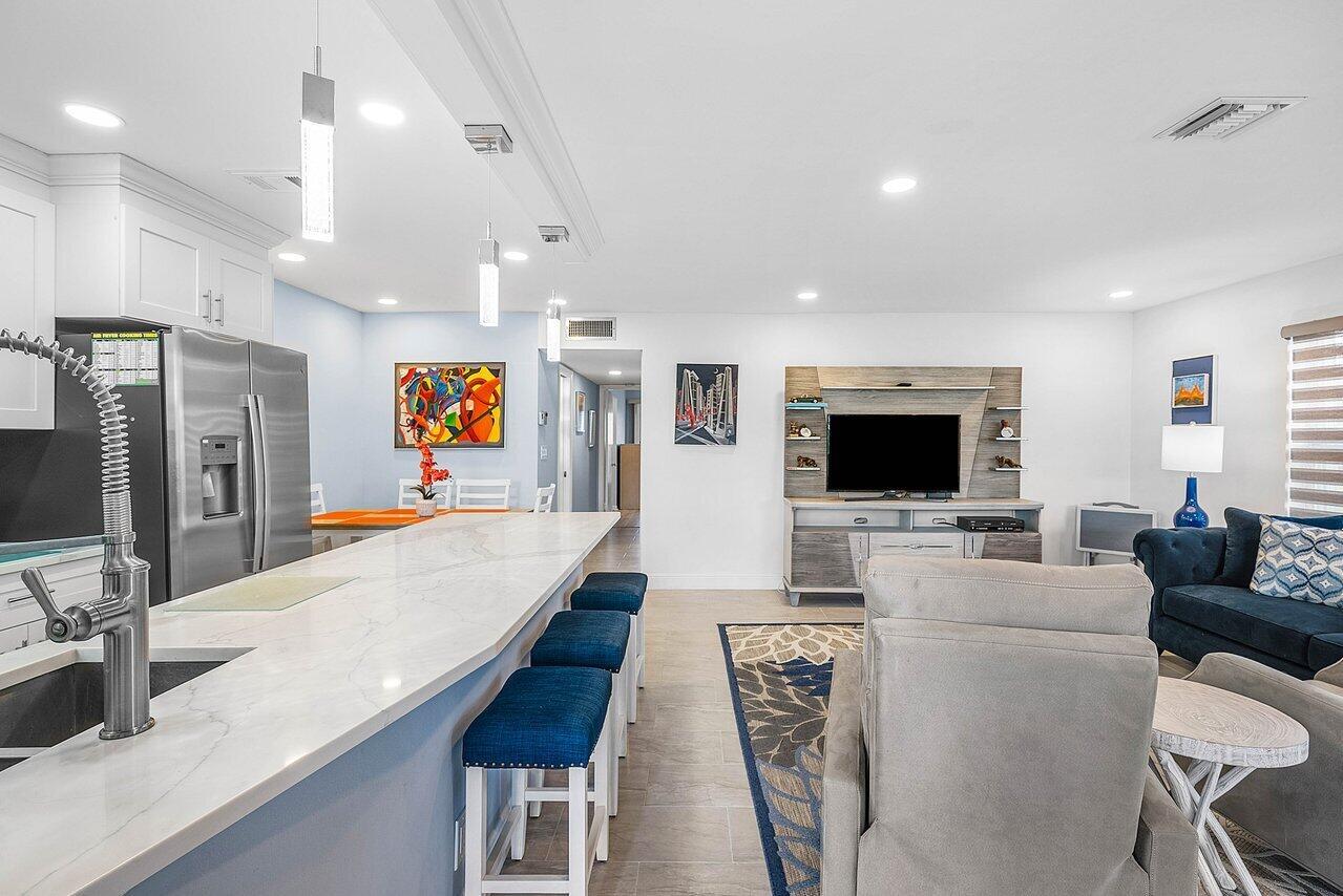 437 High Point Boulevard D