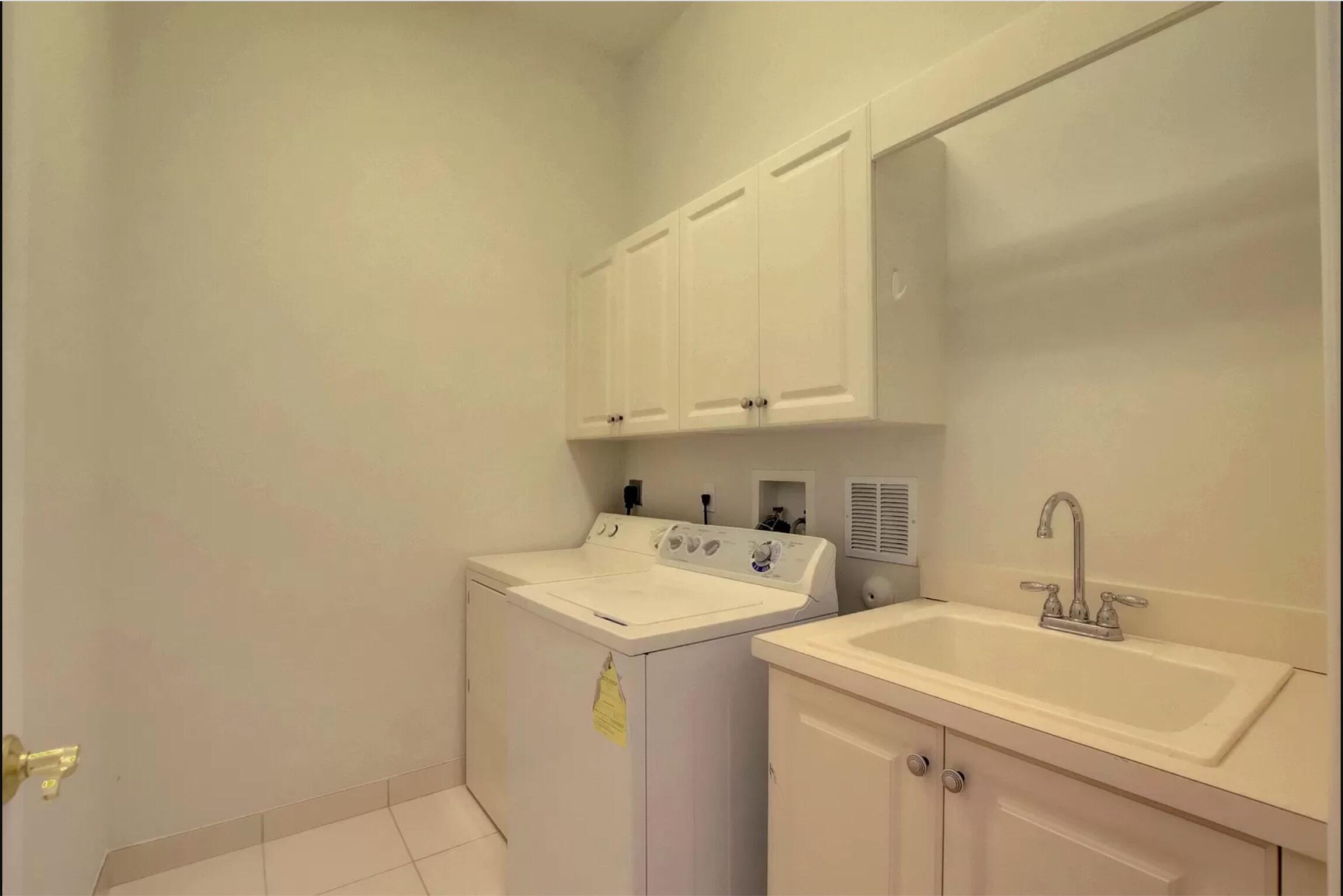 545 NE 69th Circle