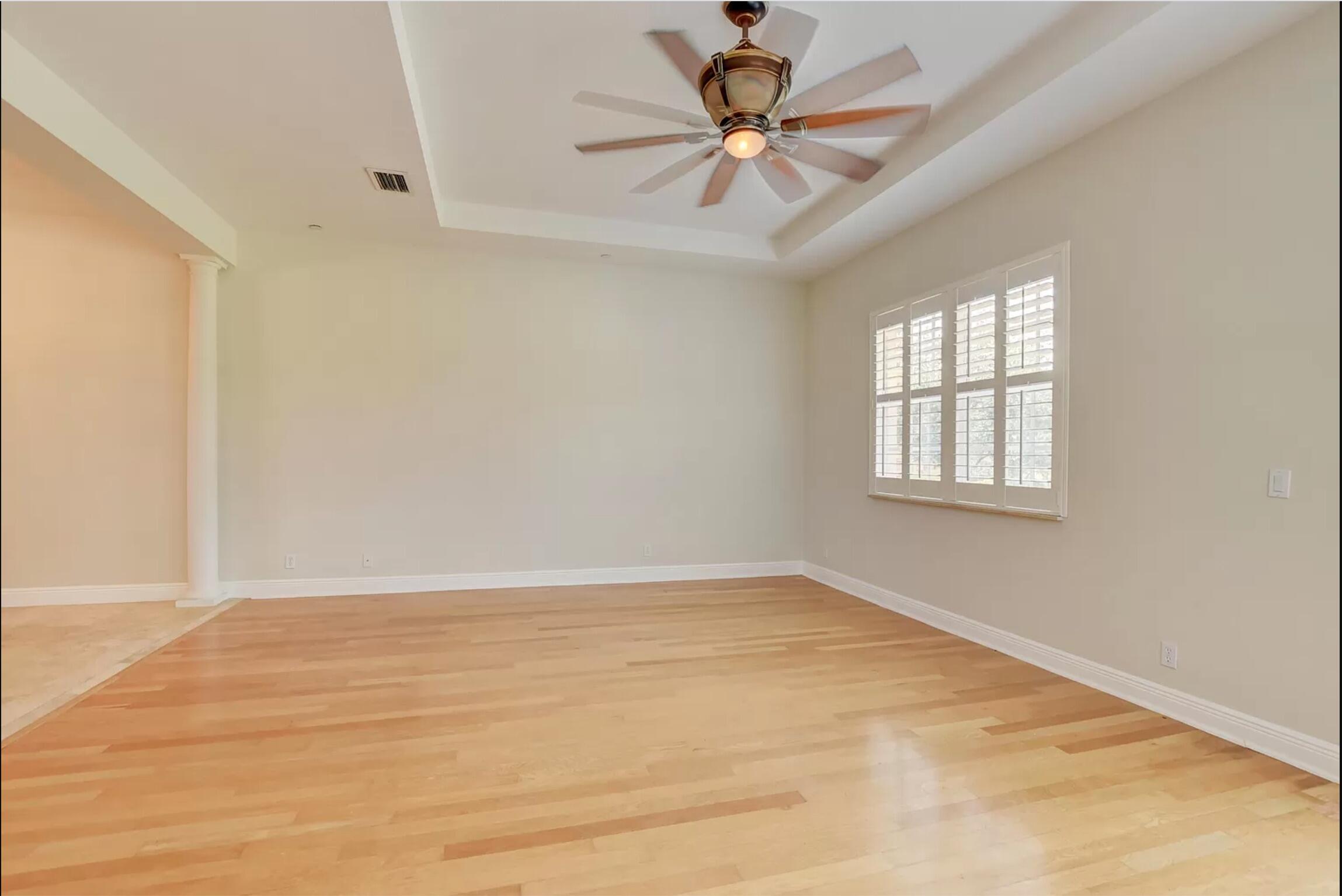545 NE 69th Circle