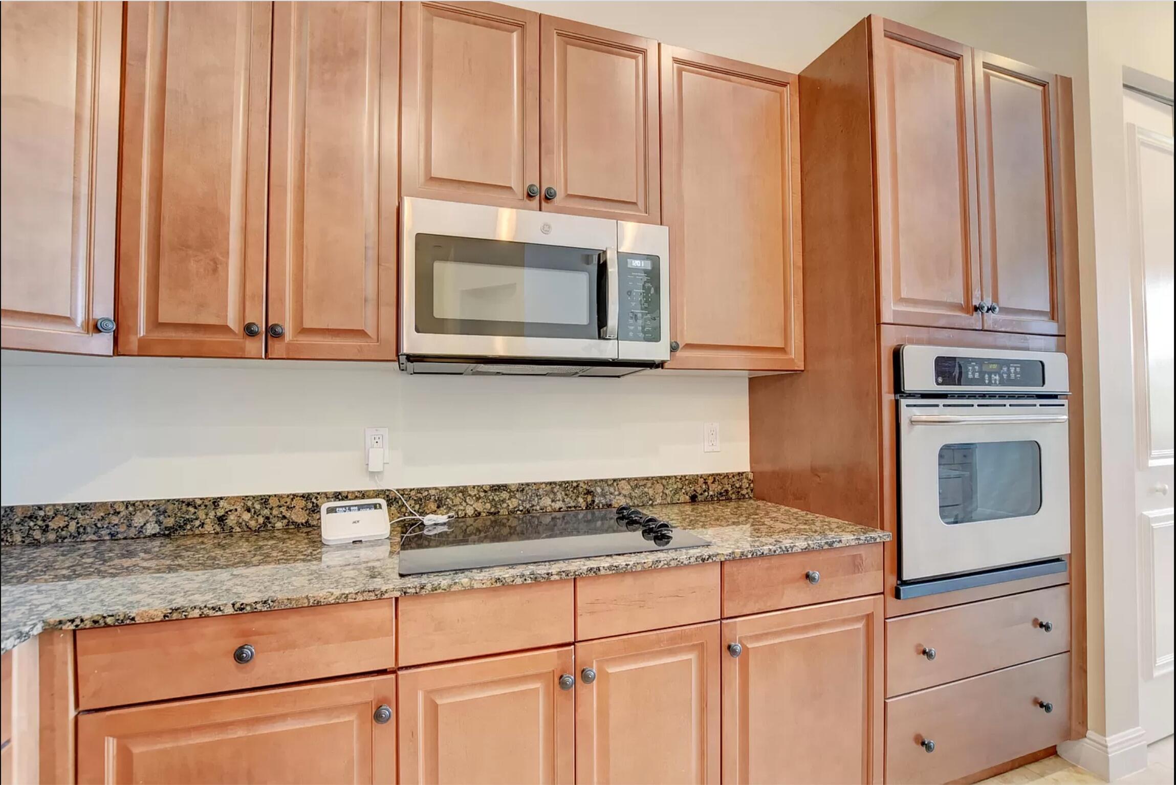 545 NE 69th Circle