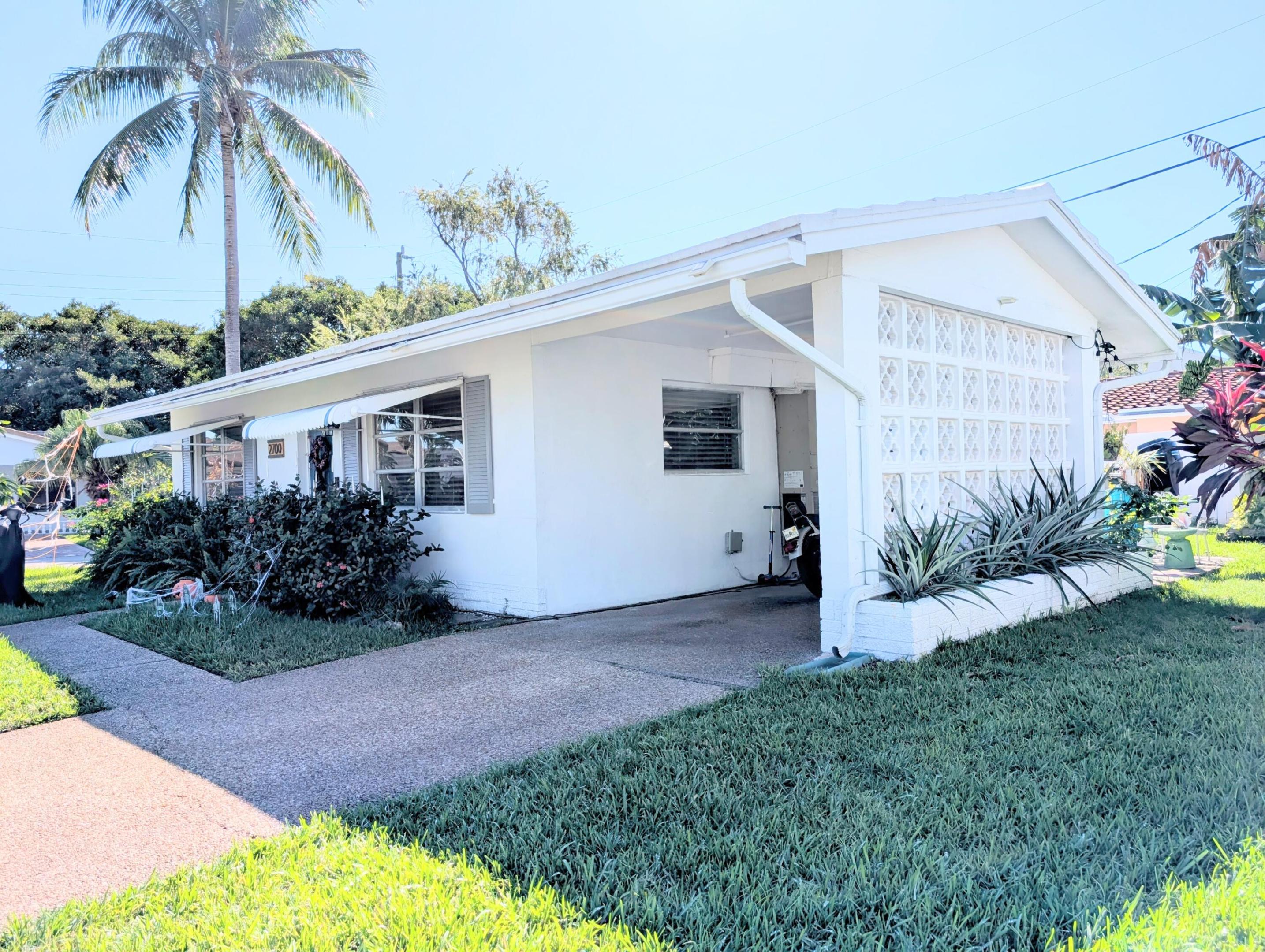 2700 NW 52nd Street