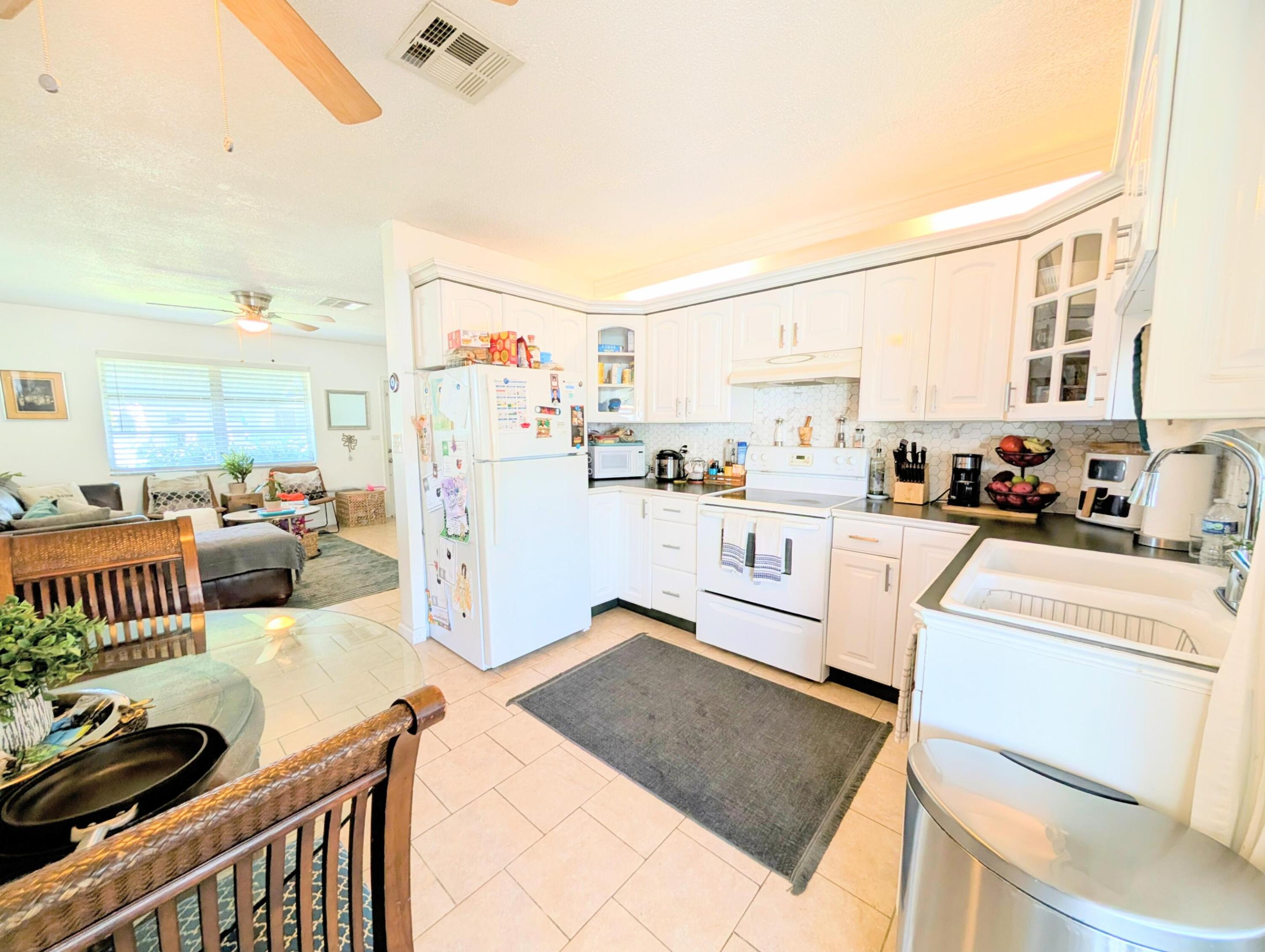 2700 NW 52nd Street