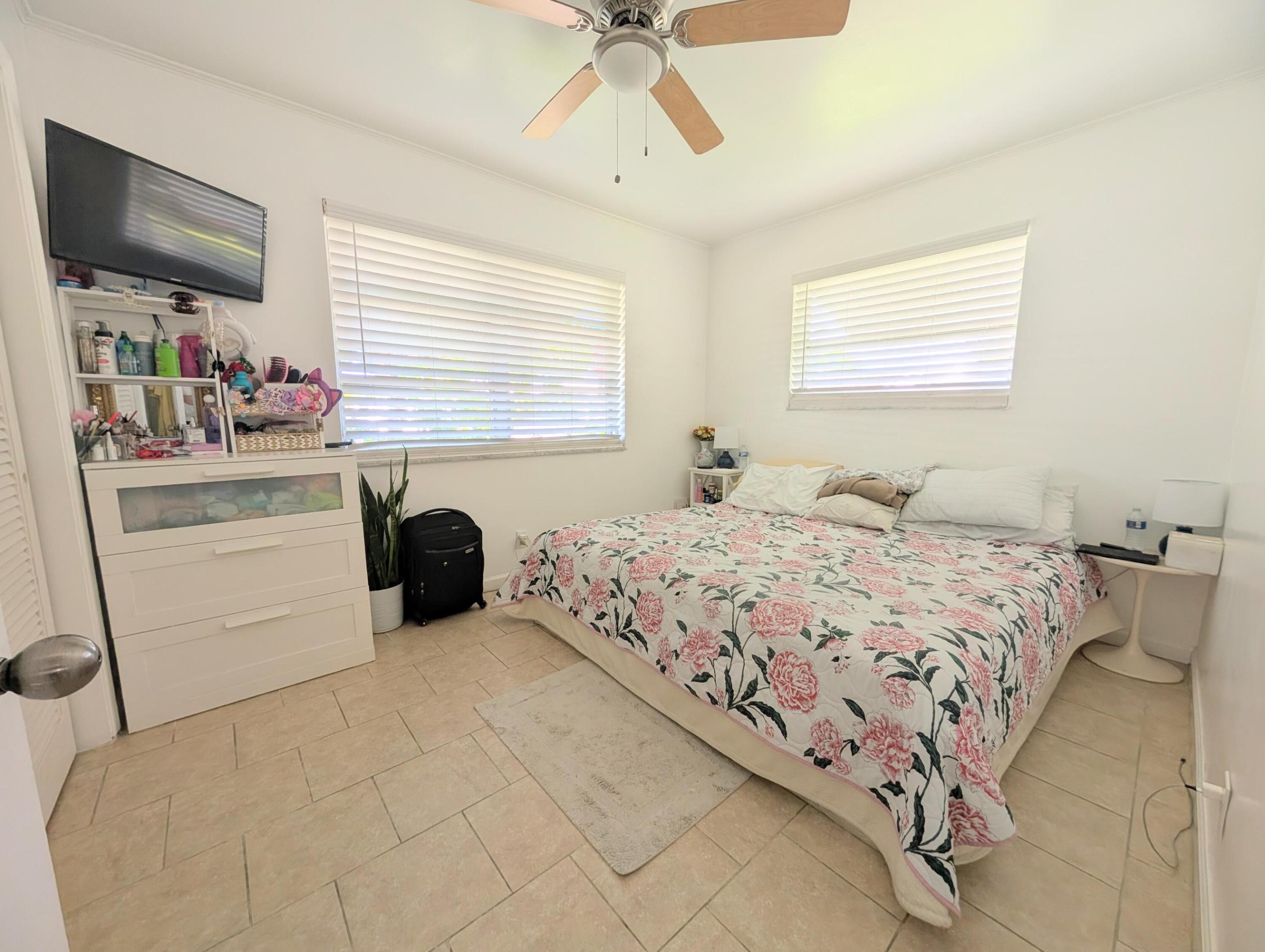 2700 NW 52nd Street