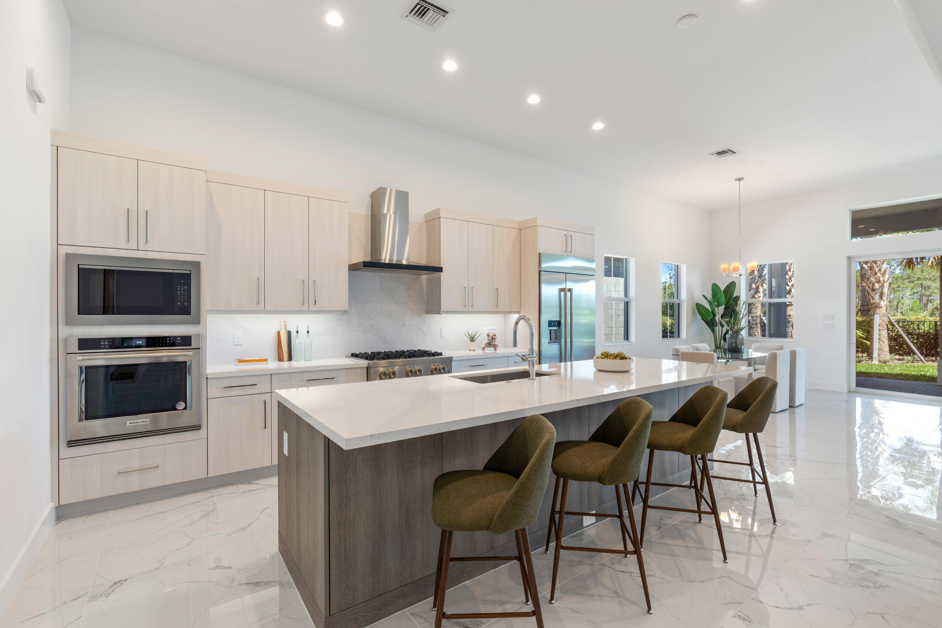10044 Timber Creek Way