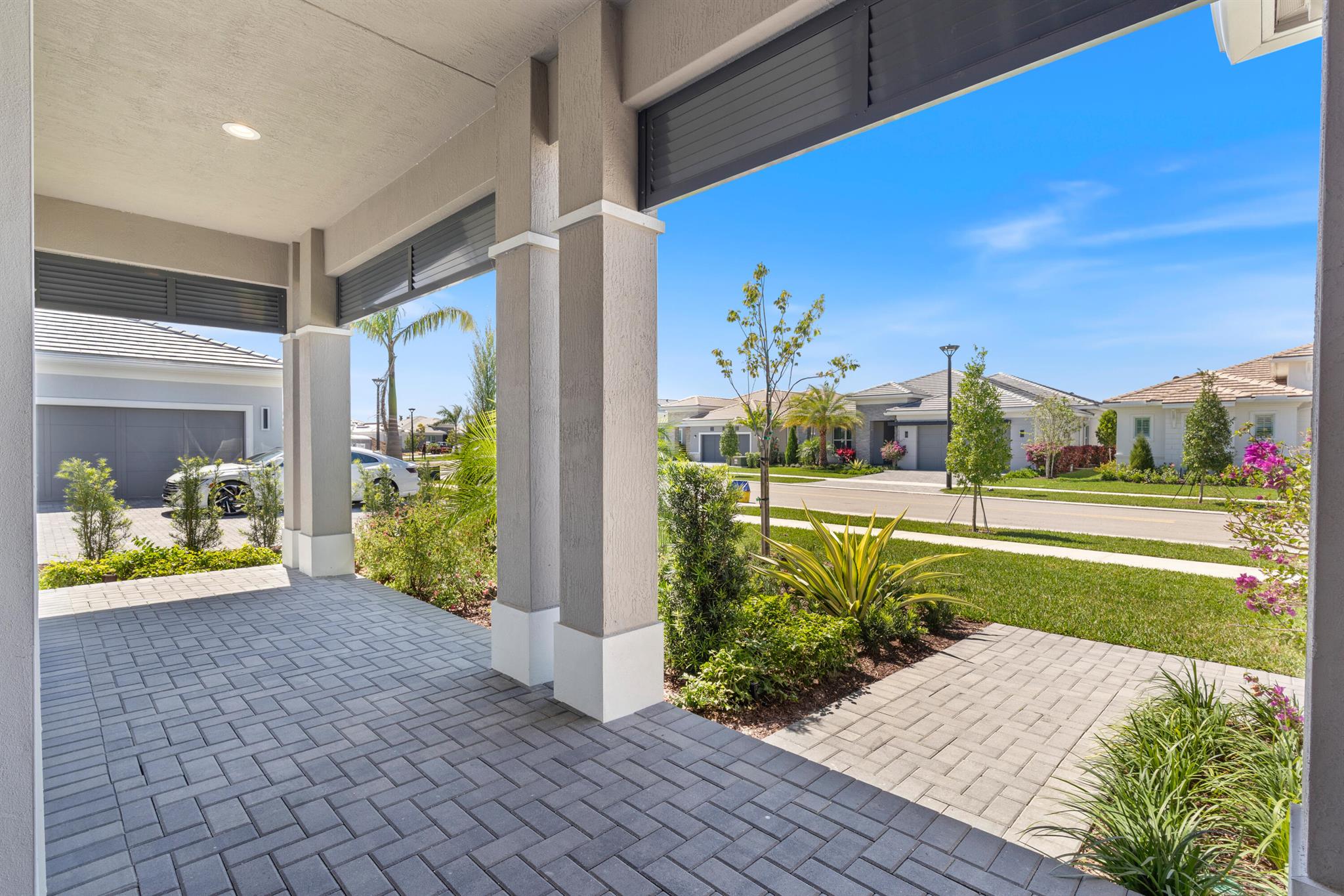 10044 Timber Creek Way