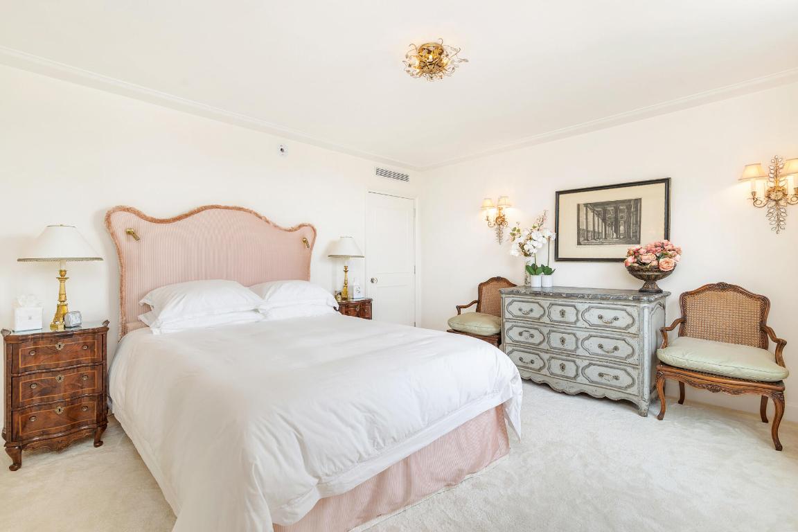 354 Chilean Avenue 4-A