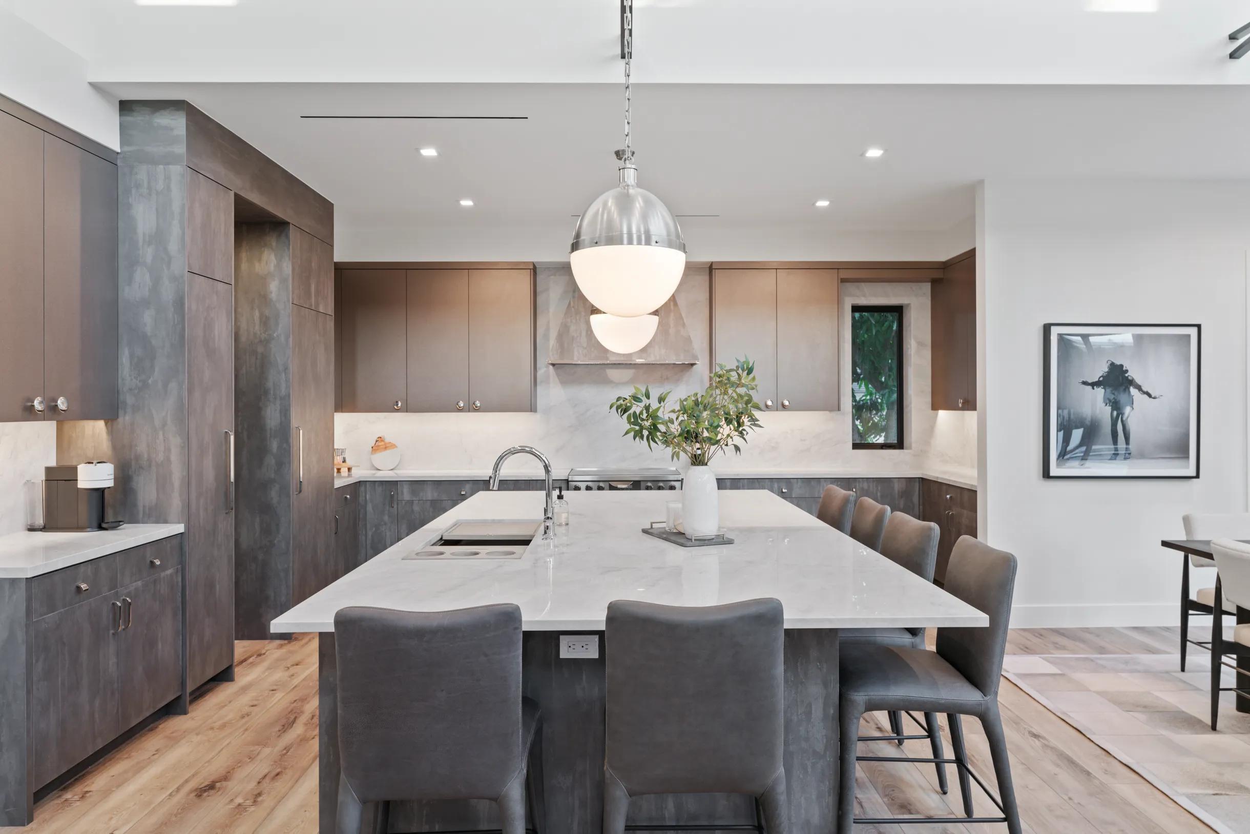 214 28th Street