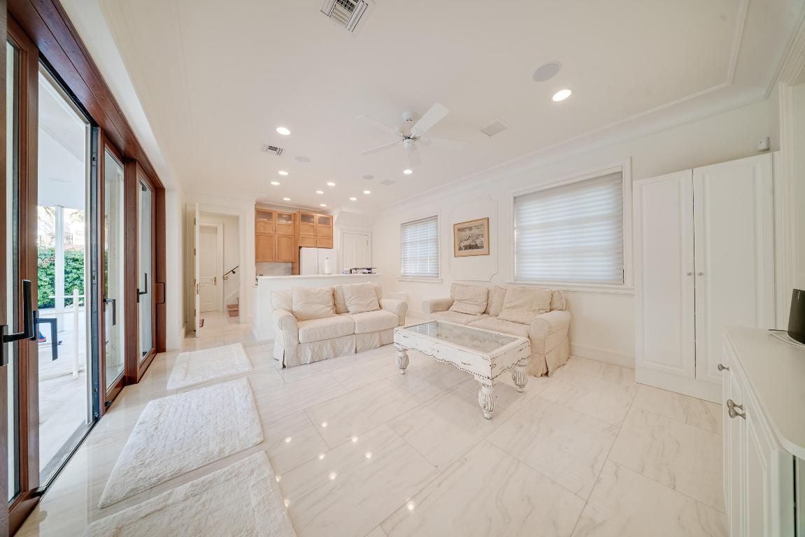 1280 S Ocean Boulevard