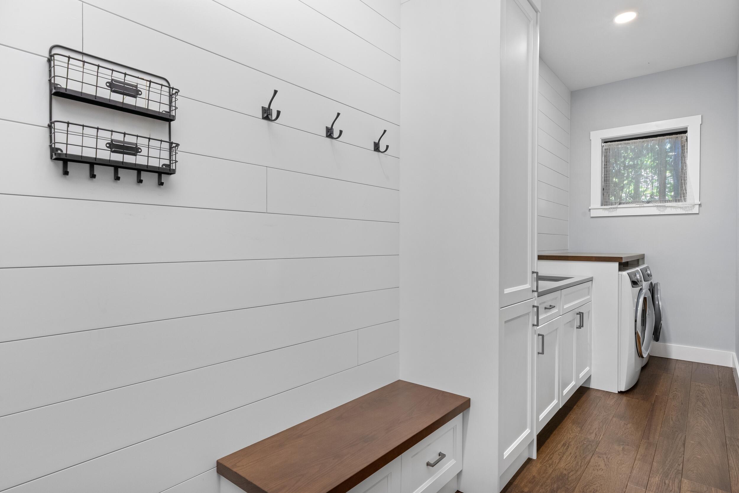 940 Greenbriar Drive