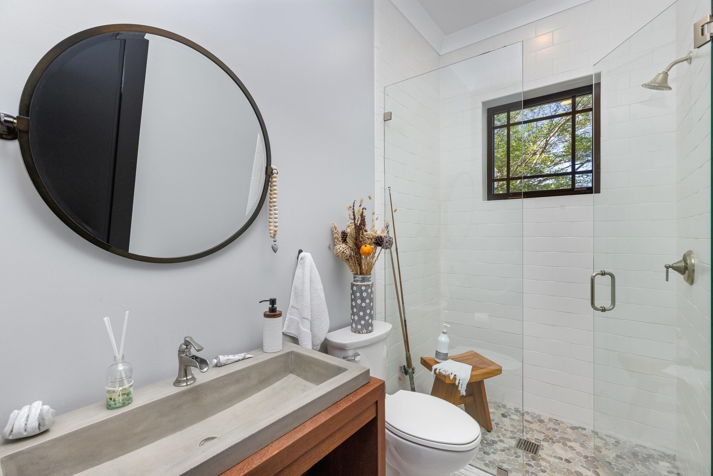 940 Greenbriar Drive