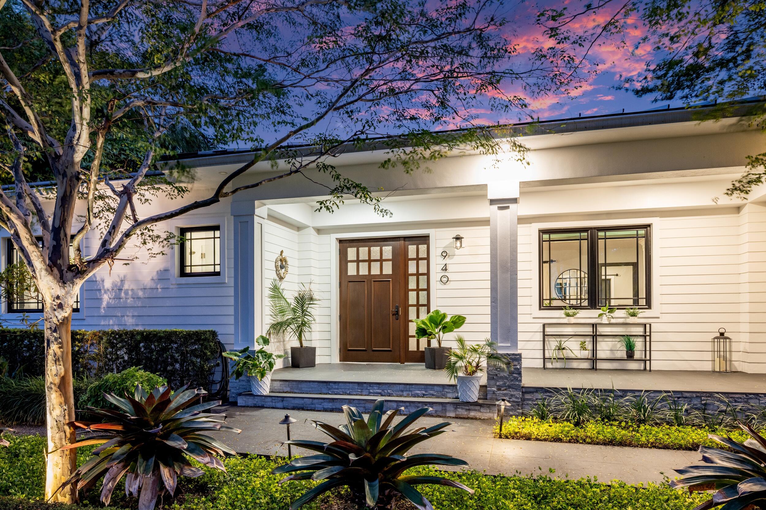 940 Greenbriar Drive