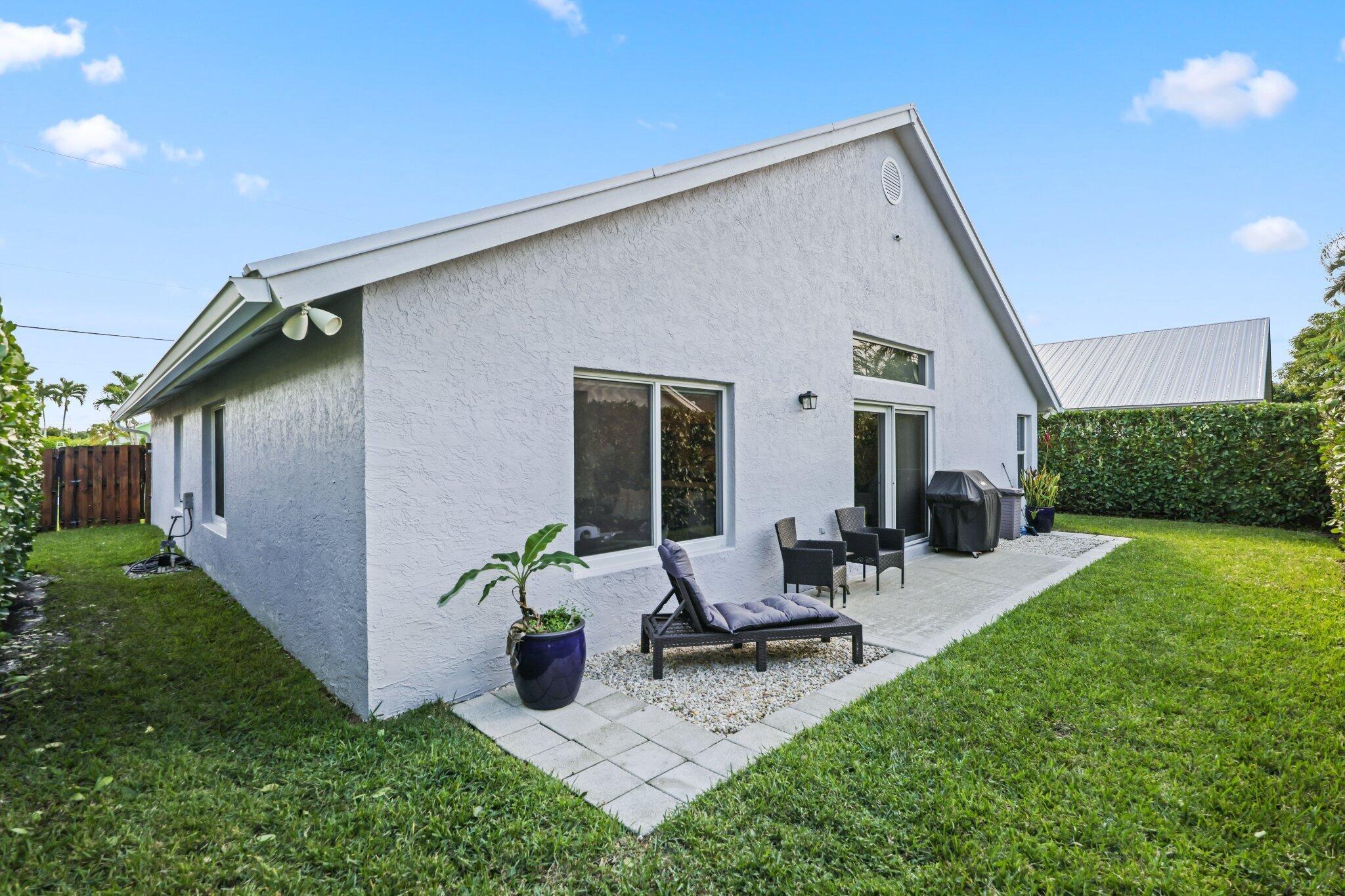 6057 Lauderdale Street