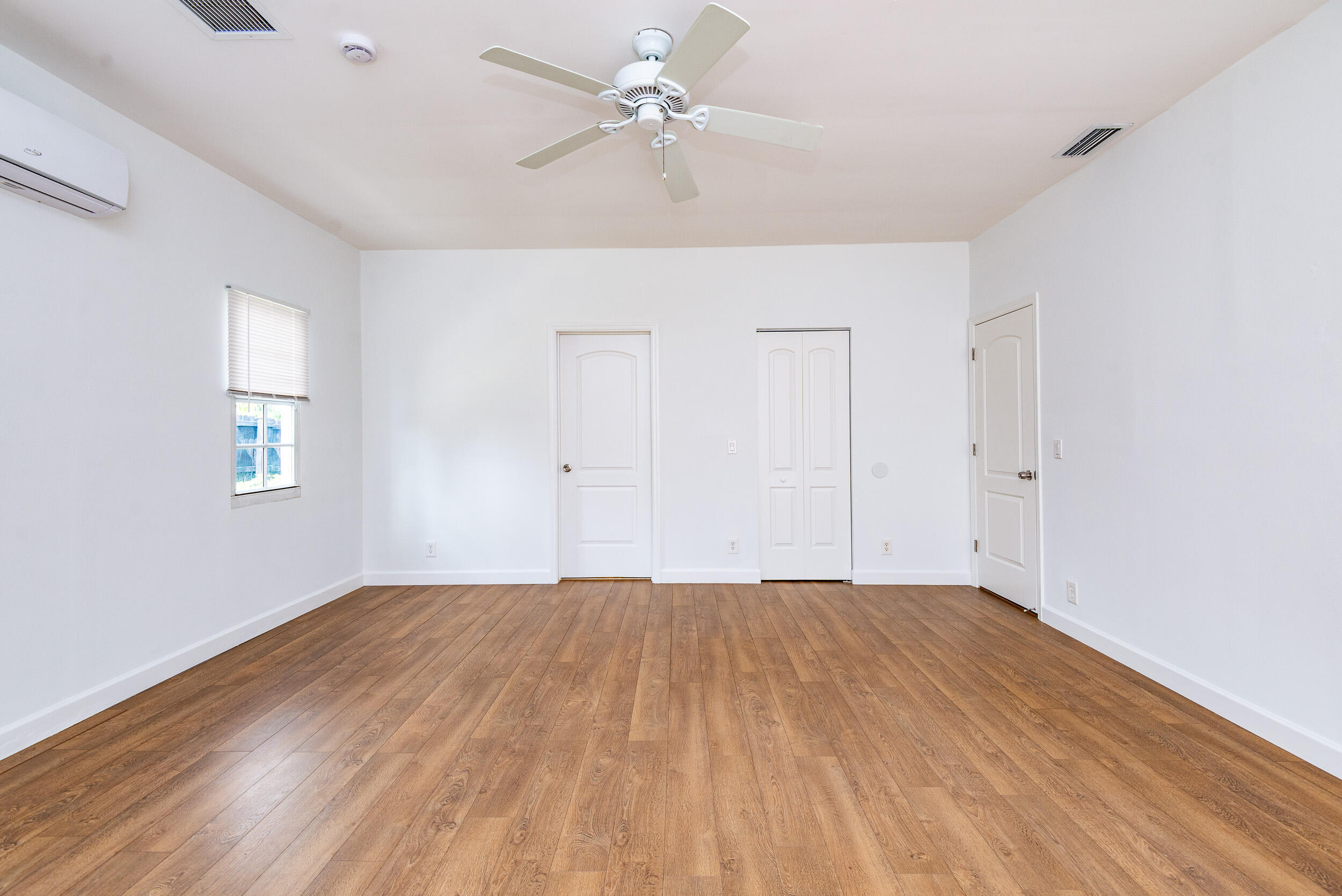 121 SW 2nd Avenue