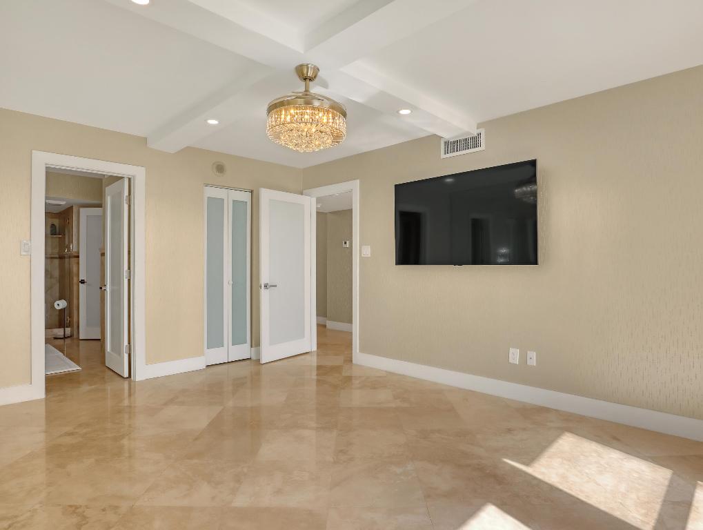 5380 N Ocean Drive 3b