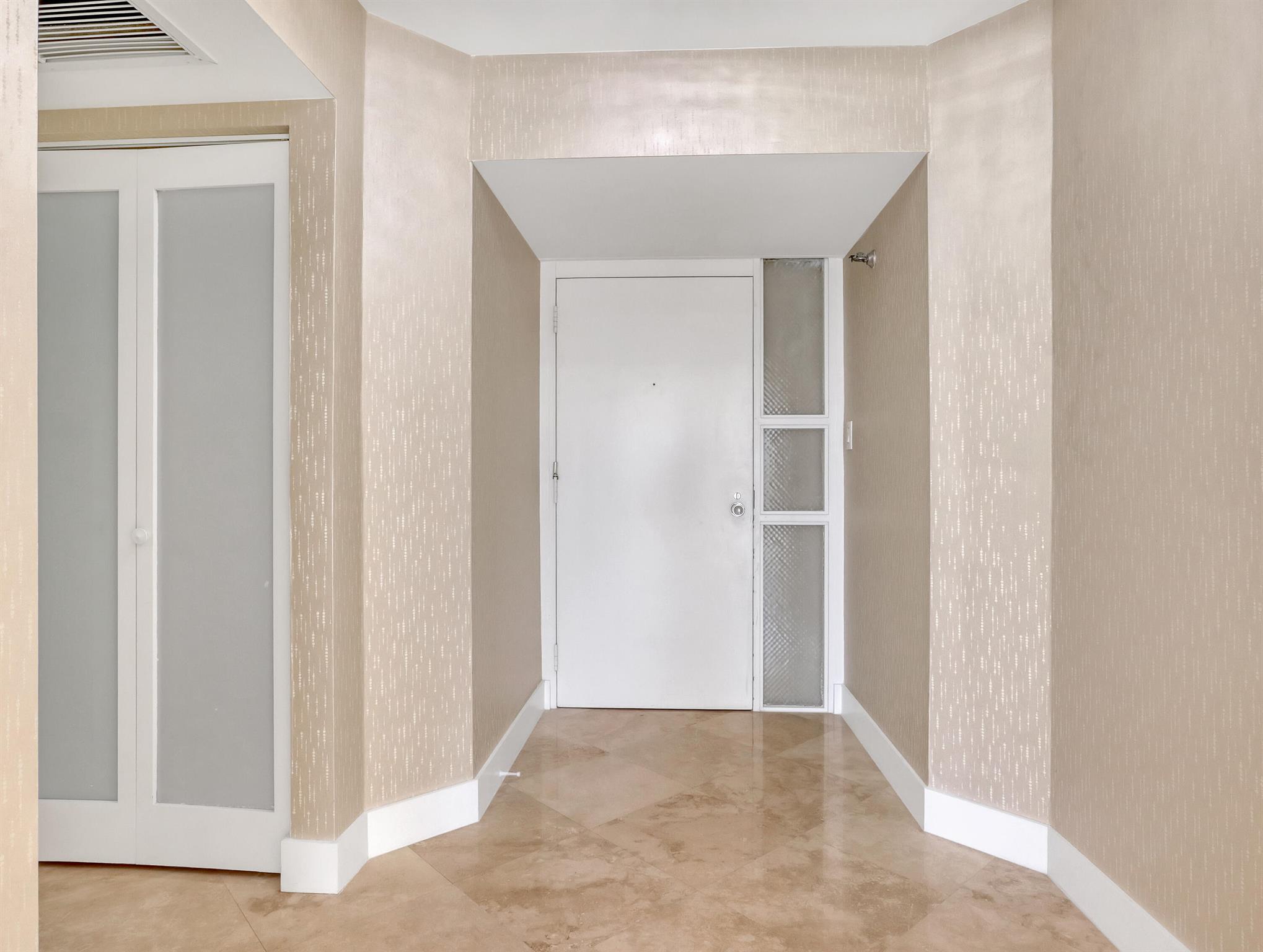 5380 N Ocean Drive 3b