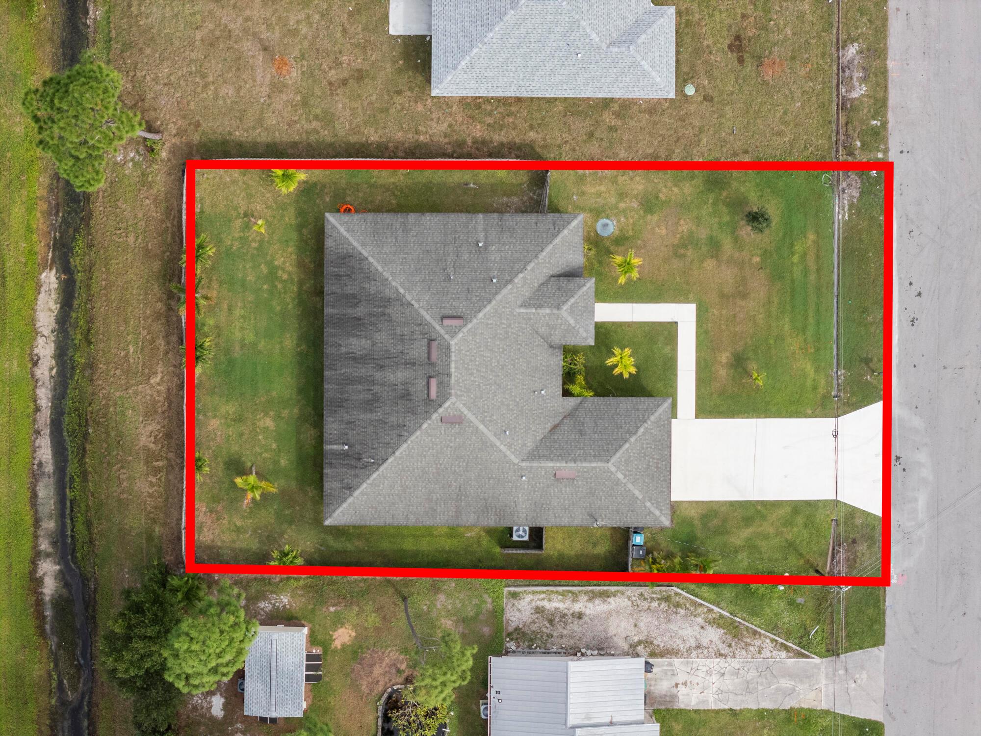 137 SW Pisces Terrace