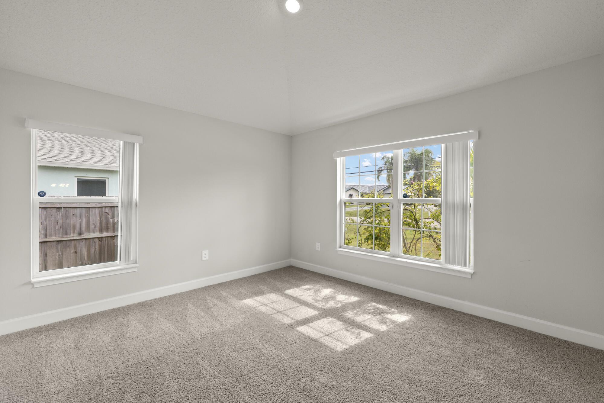 137 SW Pisces Terrace