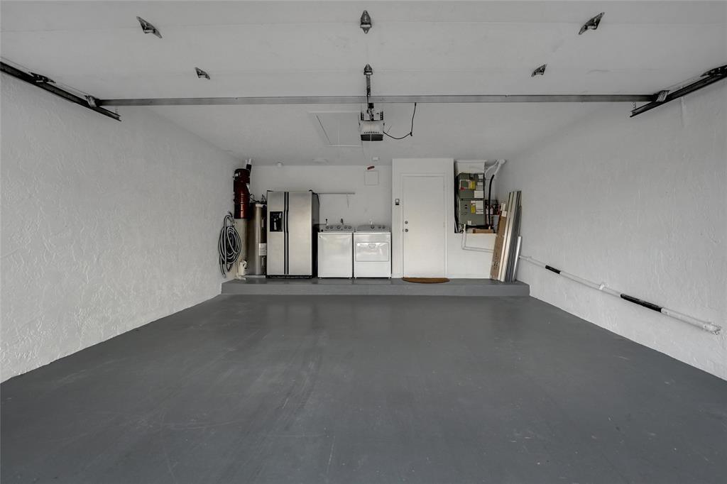 7850 Villa Nova Drive