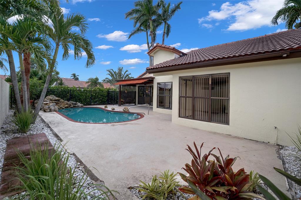 7850 Villa Nova Drive