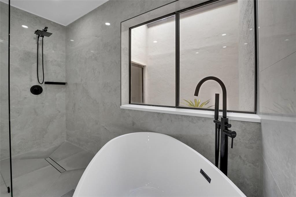 7850 Villa Nova Drive