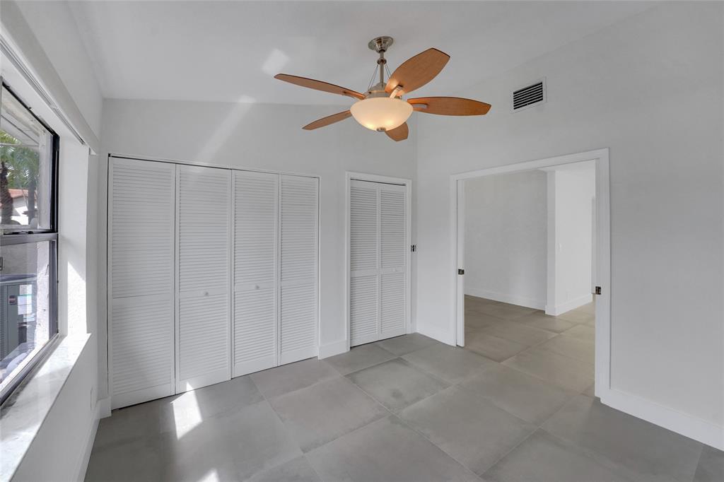7850 Villa Nova Drive