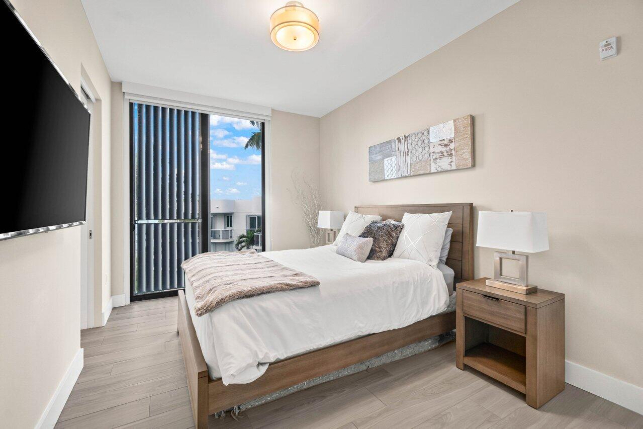 106 Inlet Way 304