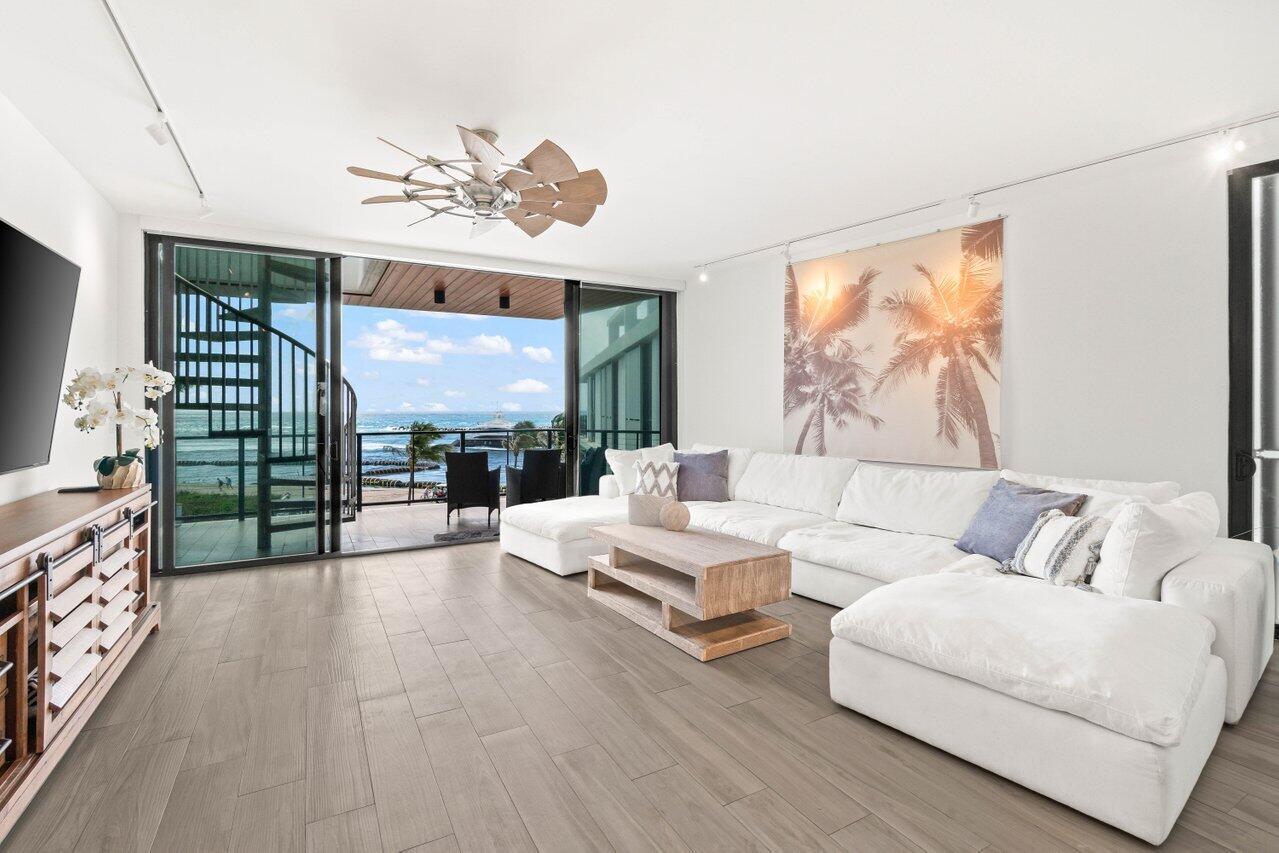 106 Inlet Way 304