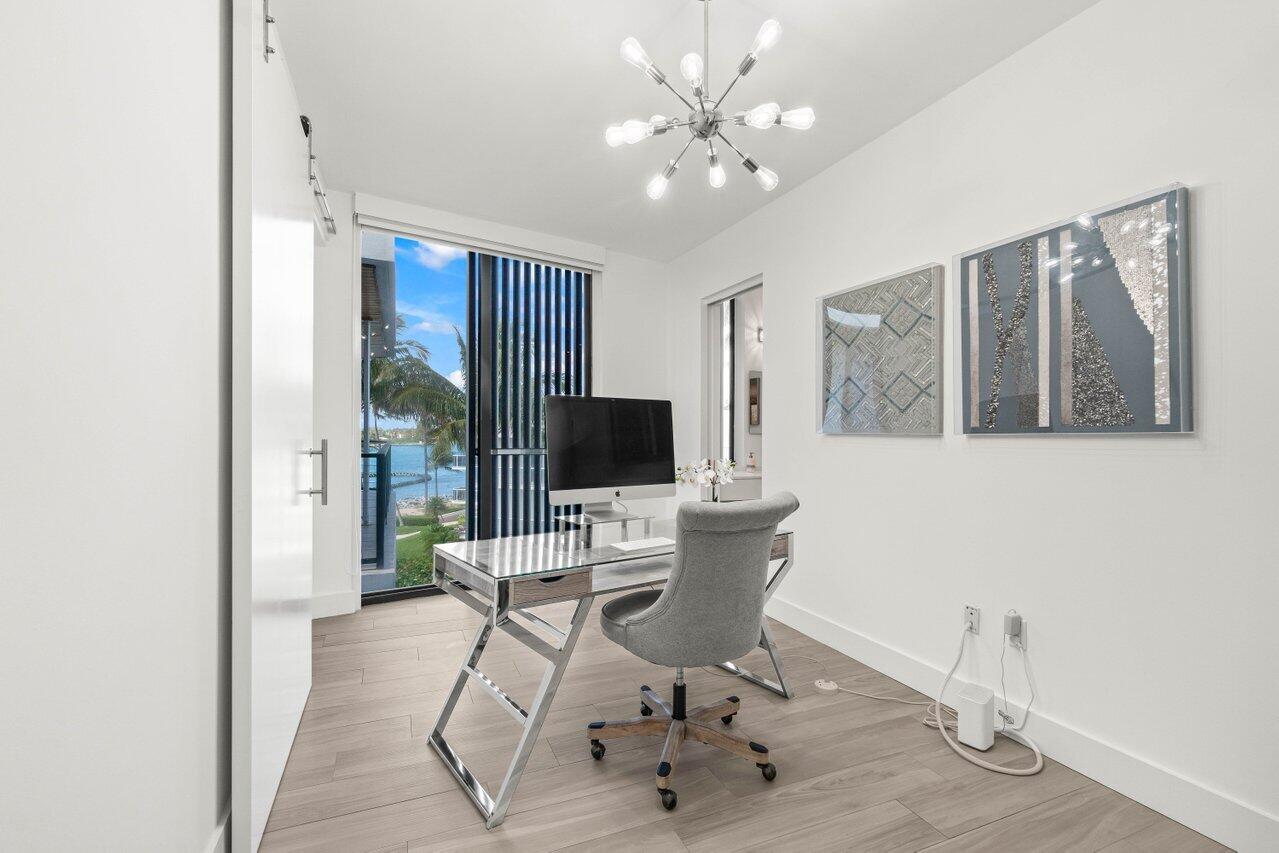 106 Inlet Way 304