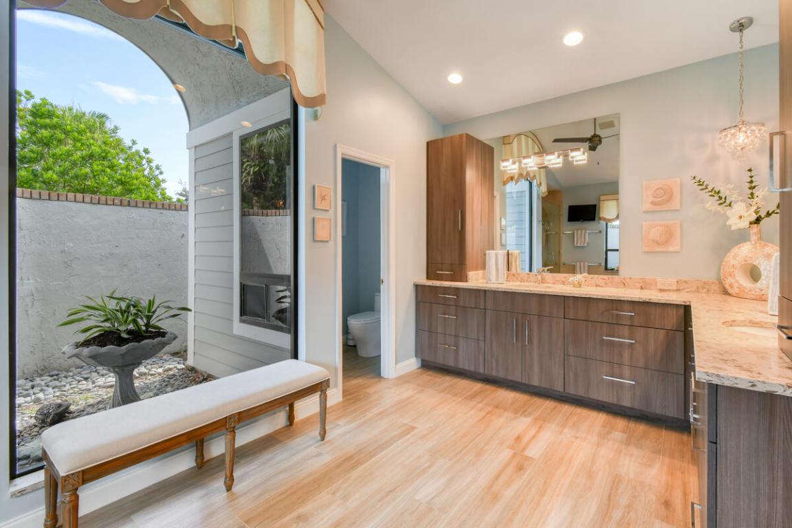 12771 NW Mariner Court