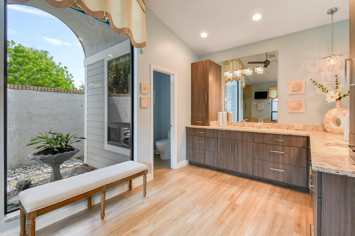 12771 NW Mariner Court