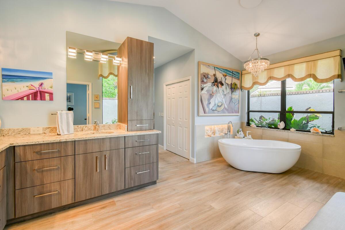 12771 NW Mariner Court