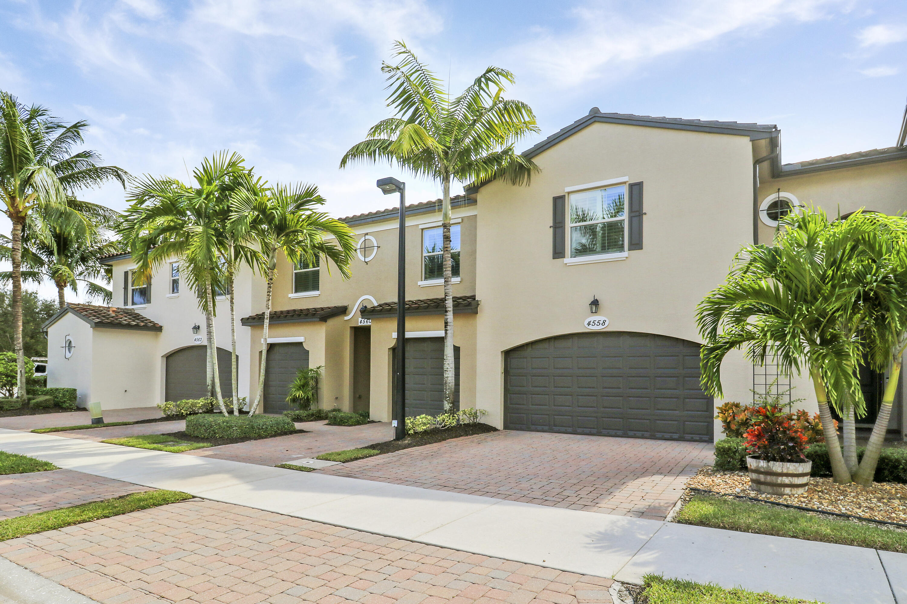 4558 Mediterranean Circle