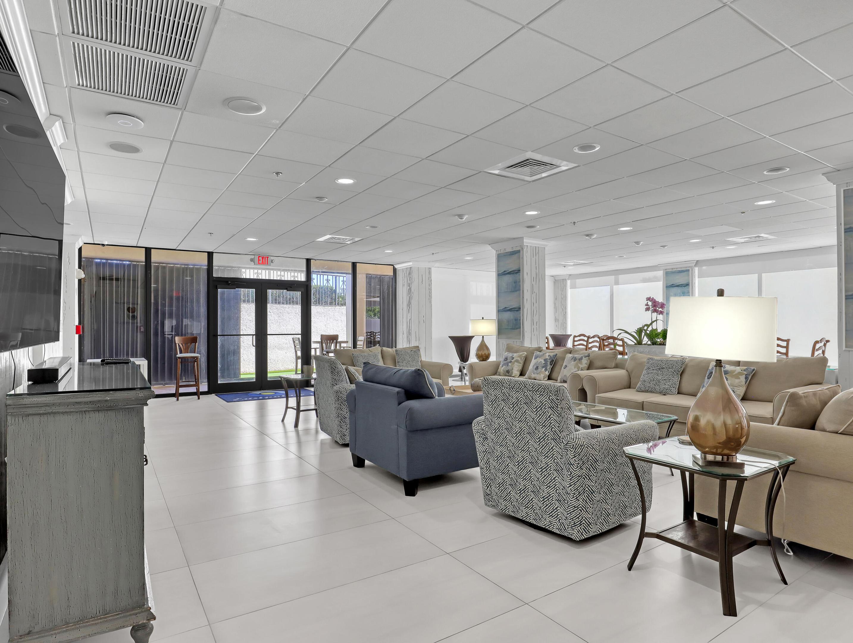 5380 N Ocean Drive 5g