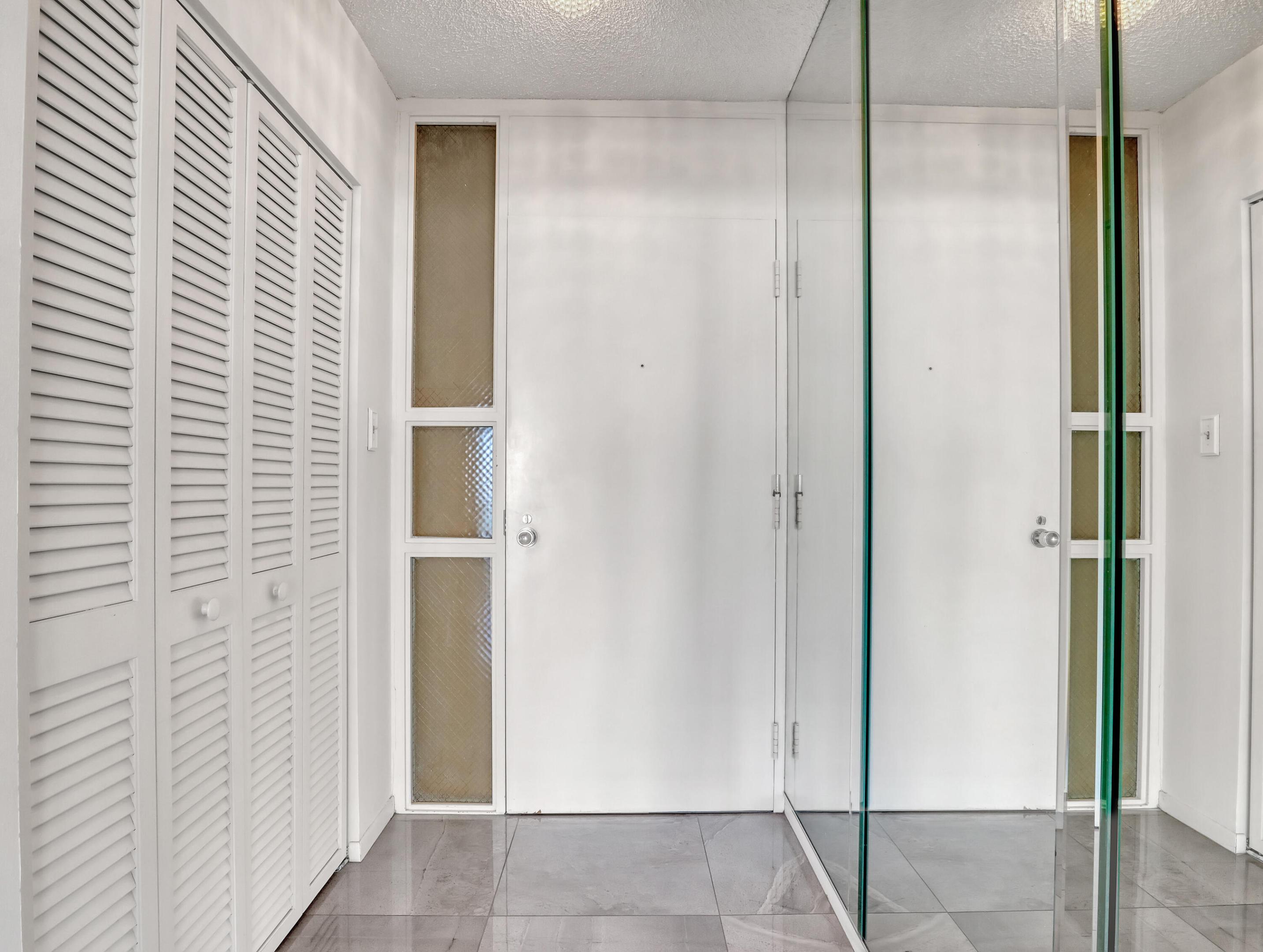 5380 N Ocean Drive 5g