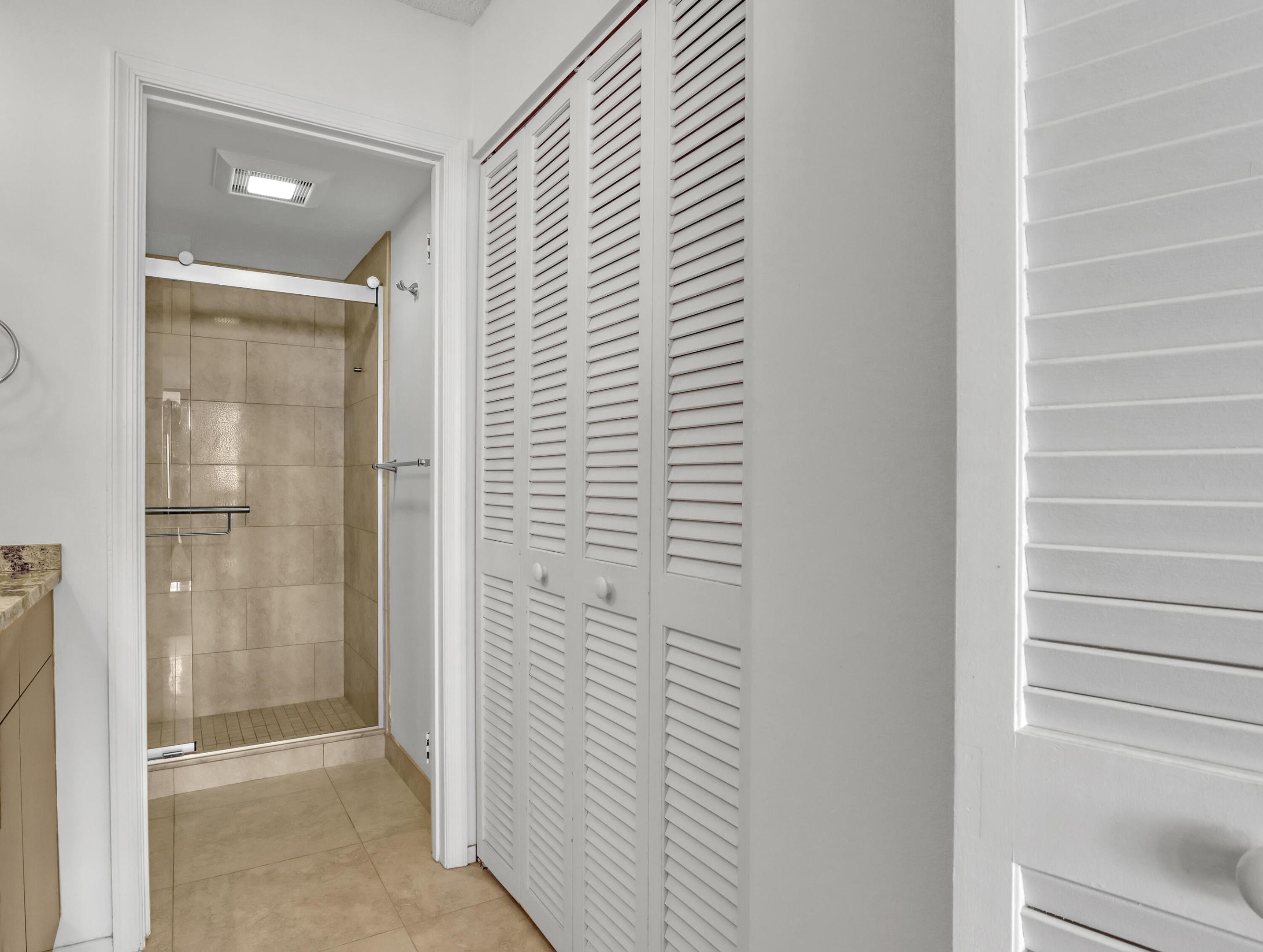 5380 N Ocean Drive 5g