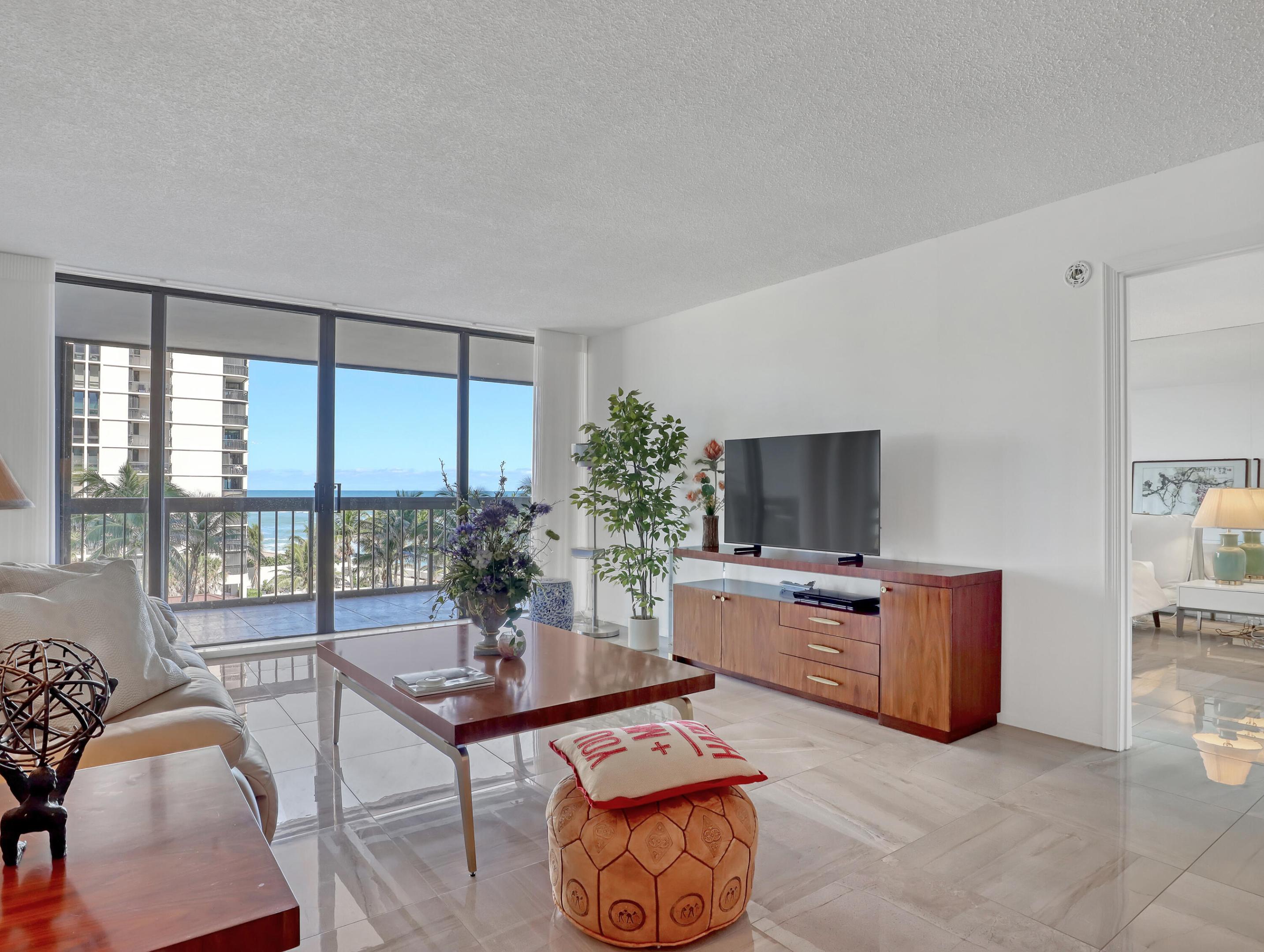 5380 N Ocean Drive 5g