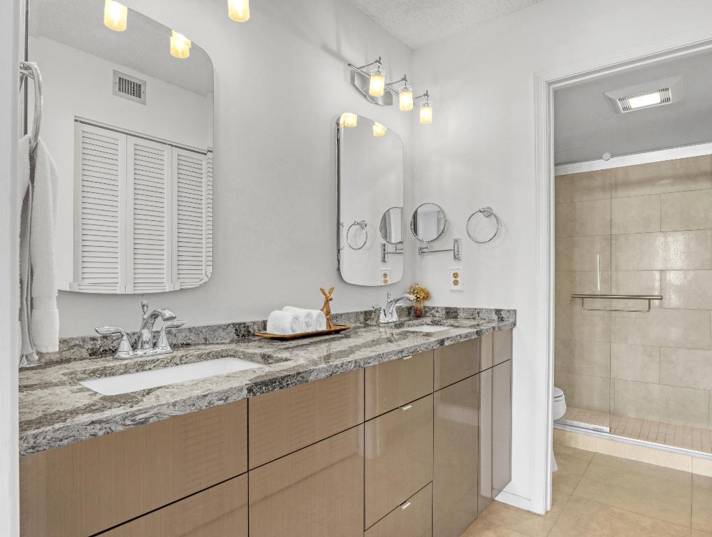 5380 N Ocean Drive 5g