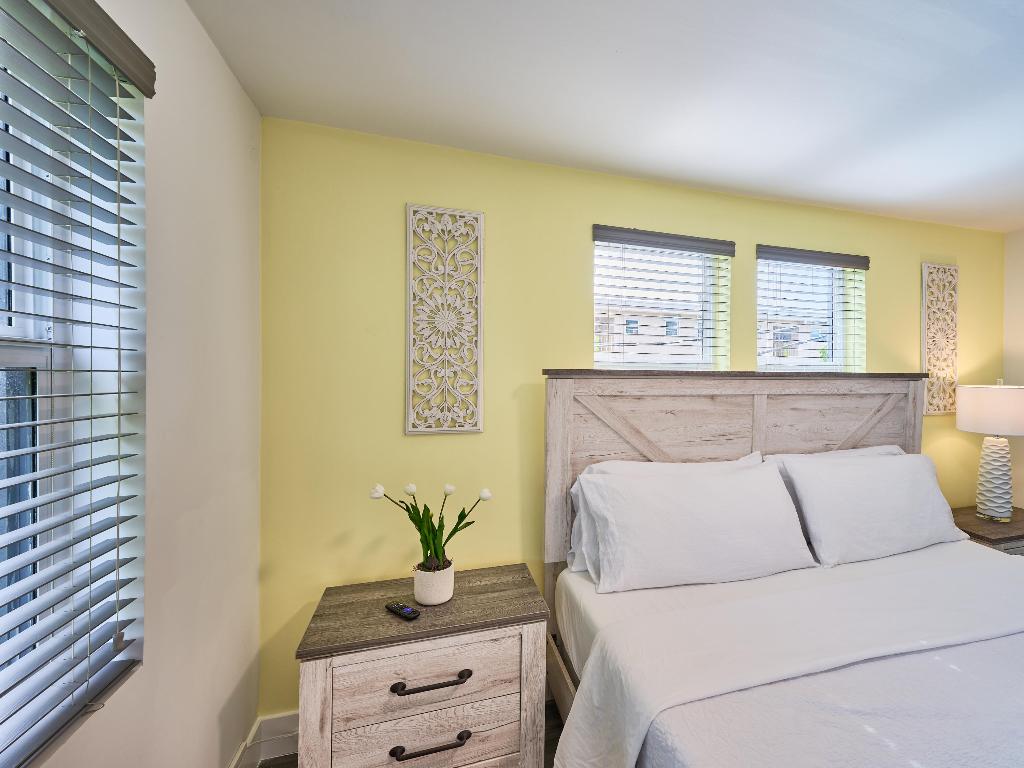 2020 Washington Street 1-8