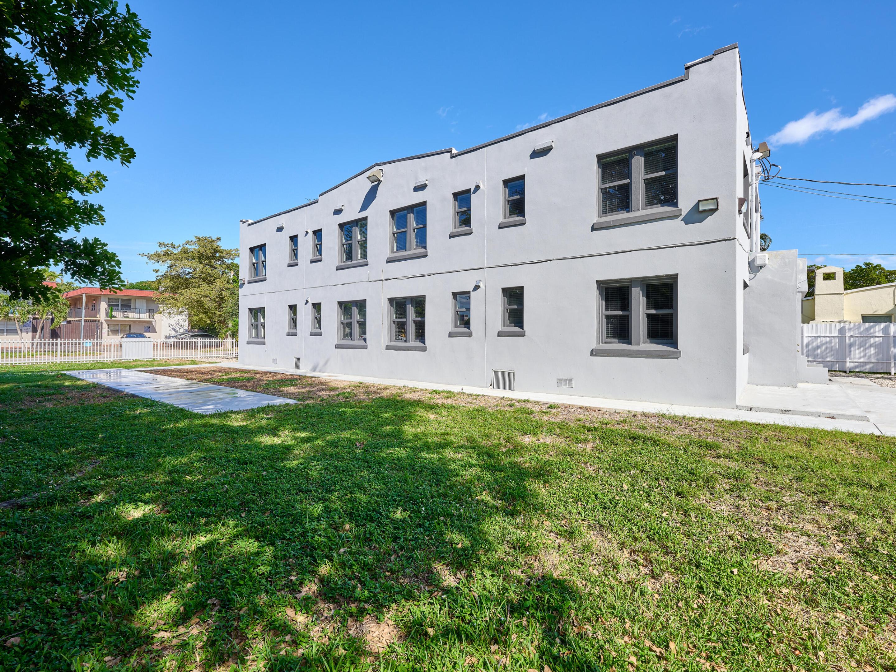 2020 Washington Street 1-8