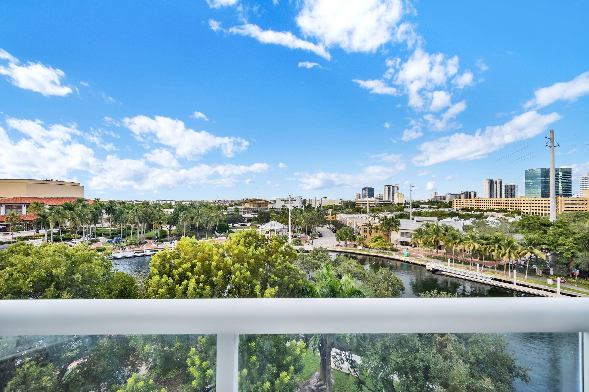 401 SW 4th Avenue 707