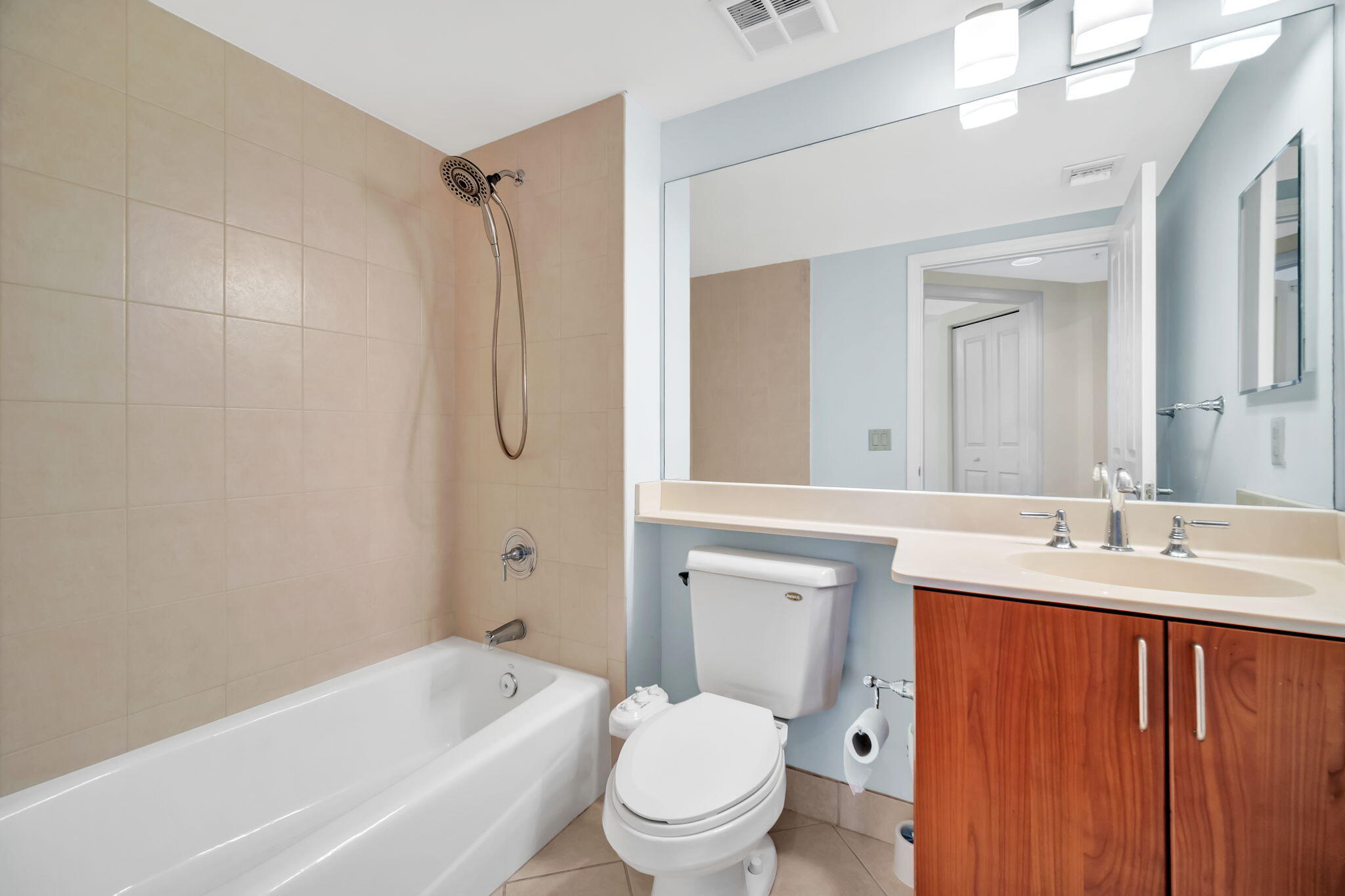 401 SW 4th Avenue 707