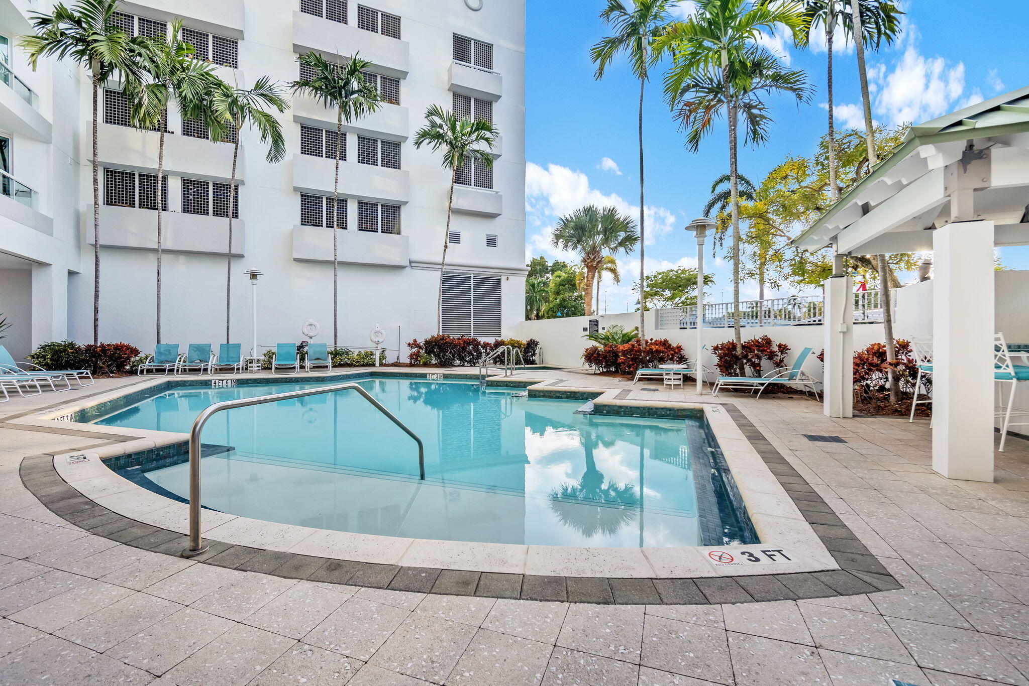 401 SW 4th Avenue 707