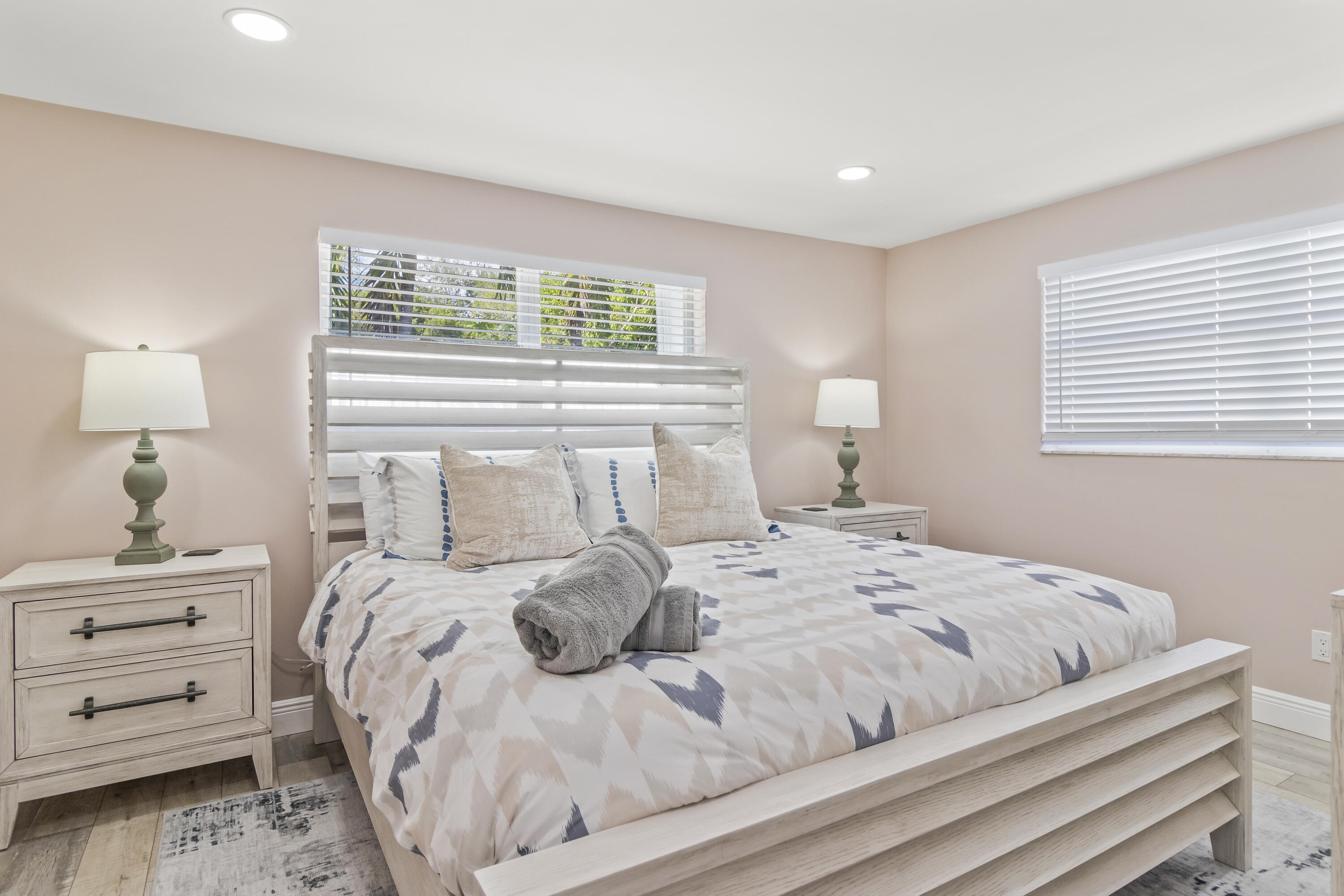 215 NE 17th Street