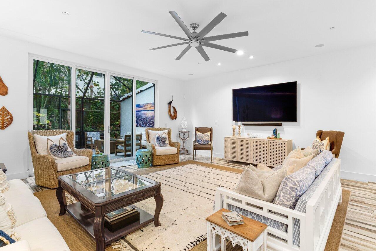 2115 S Ocean Boulevard 3